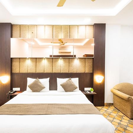 Hotel Panickers Residency - Ajmal Khan Market Near Karol Bagh Metro Delhi (National Capital Territory of India) Exterior foto