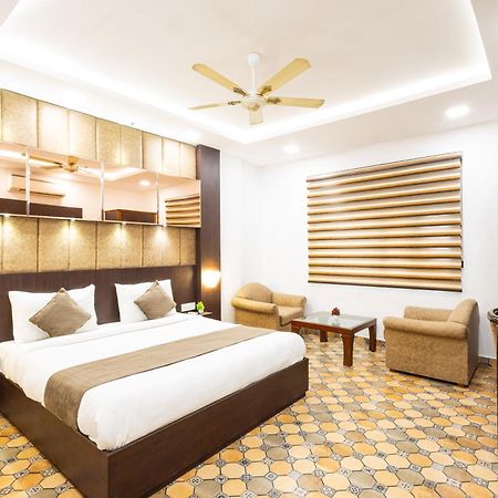 Hotel Panickers Residency - Ajmal Khan Market Near Karol Bagh Metro Delhi (National Capital Territory of India) Exterior foto