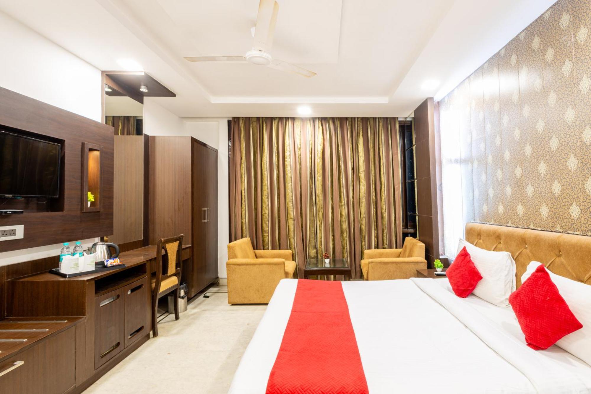 Hotel Panickers Residency - Ajmal Khan Market Near Karol Bagh Metro Delhi (National Capital Territory of India) Exterior foto