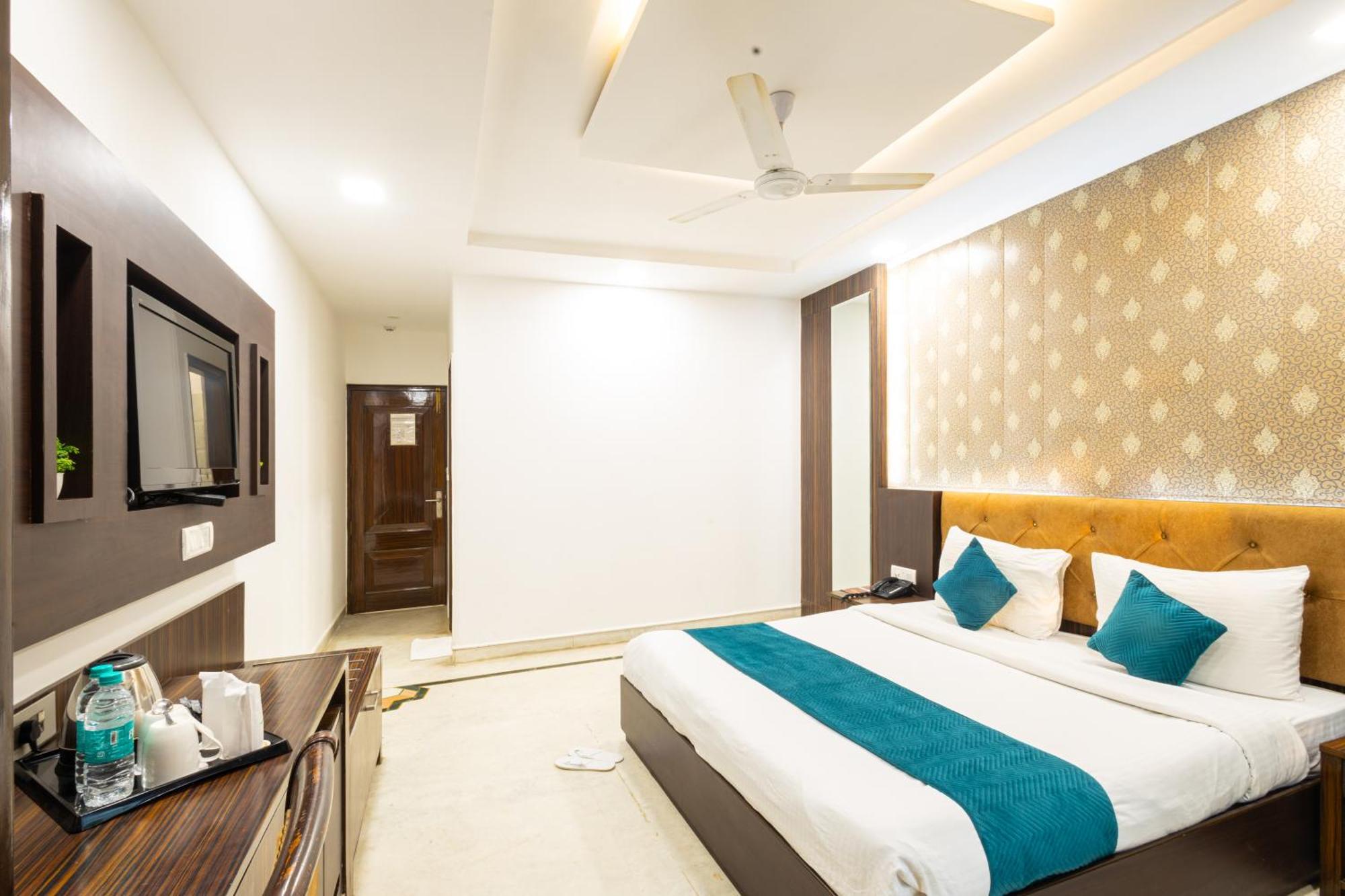 Hotel Panickers Residency - Ajmal Khan Market Near Karol Bagh Metro Delhi (National Capital Territory of India) Exterior foto