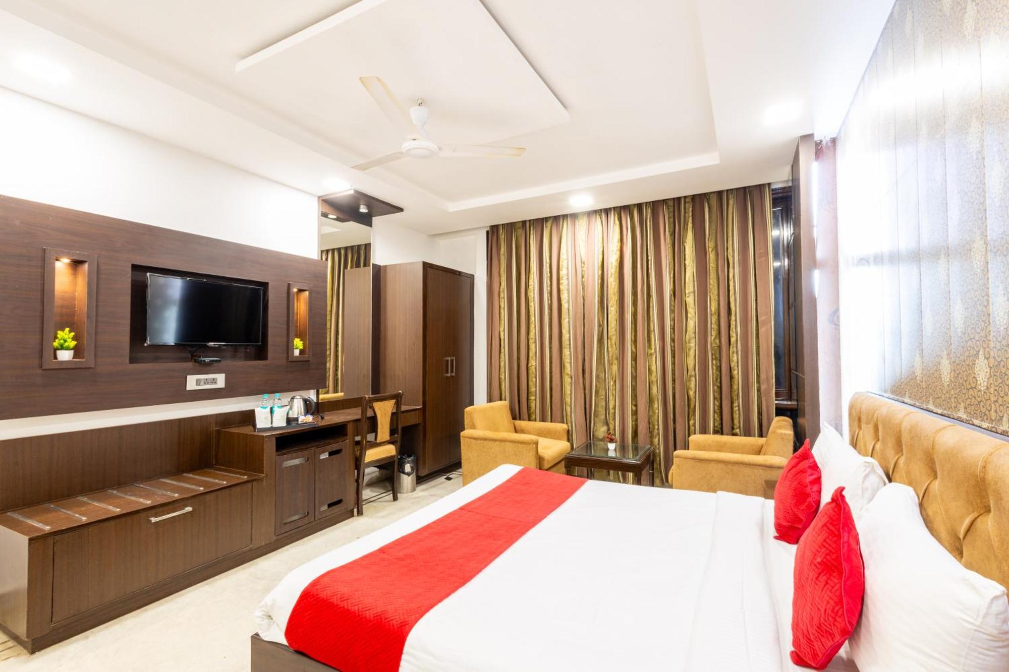 Hotel Panickers Residency - Ajmal Khan Market Near Karol Bagh Metro Delhi (National Capital Territory of India) Exterior foto